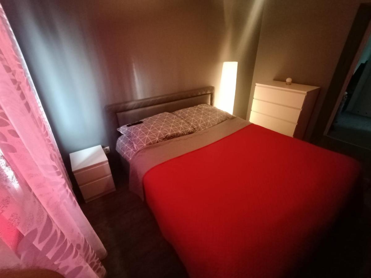 Apartament Przy Dworcu W Sanoku 외부 사진